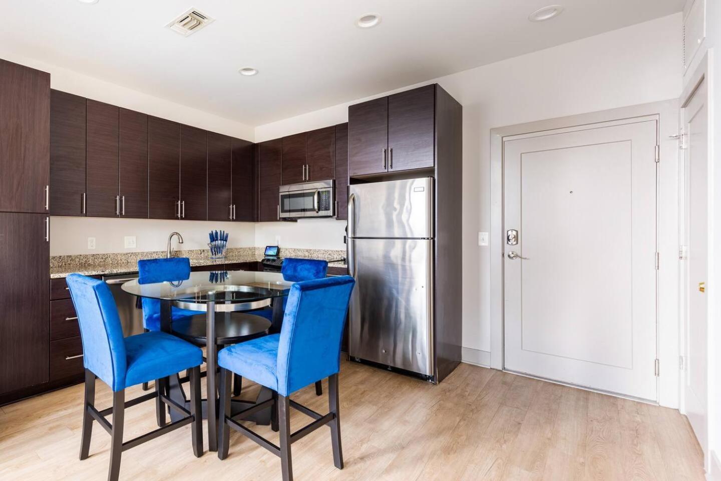 Luxury Inner Harbor Apartment Baltimore
